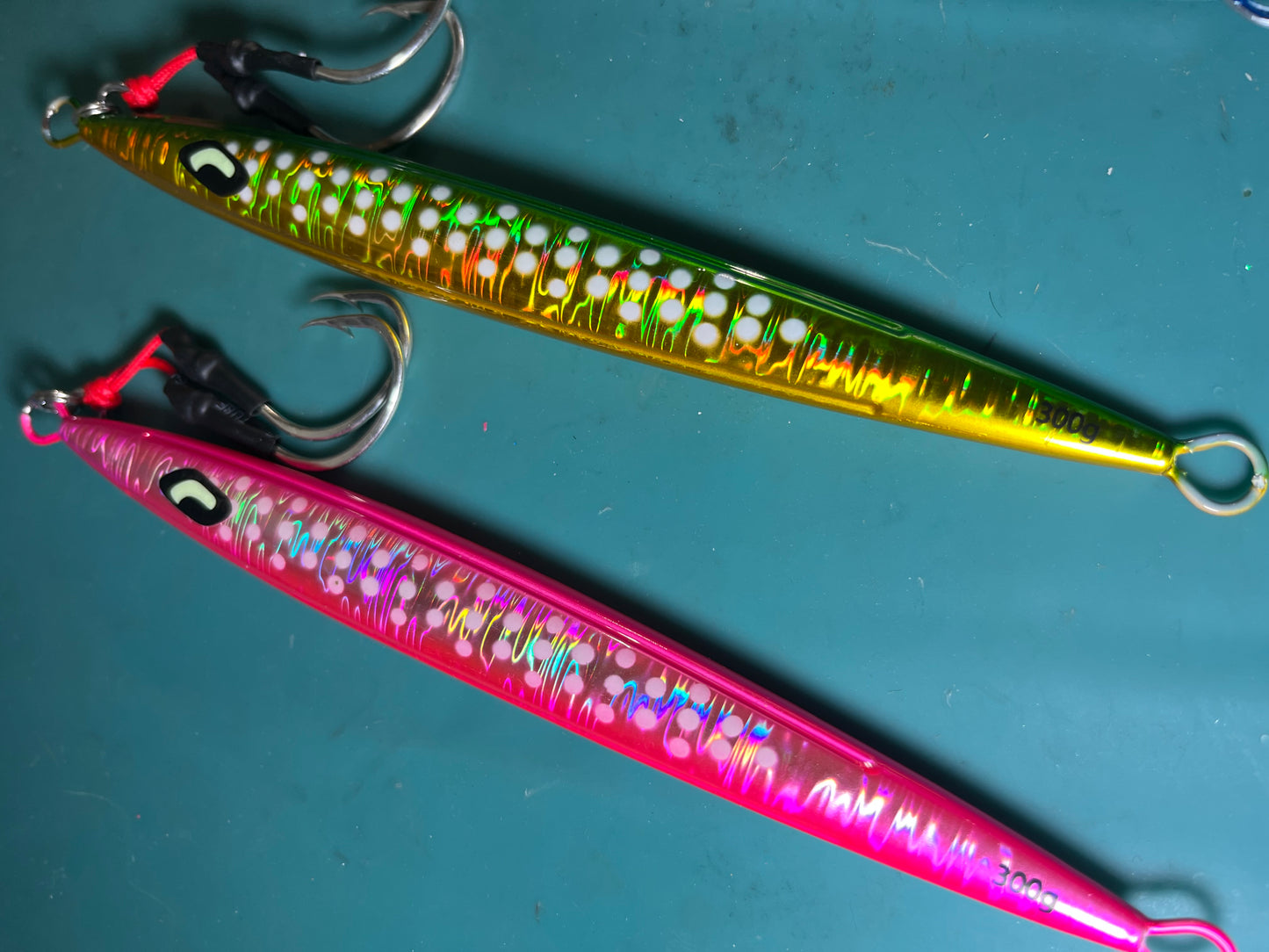 300g Deep Drop Knife Jig with Dual 6/0 assist hooks