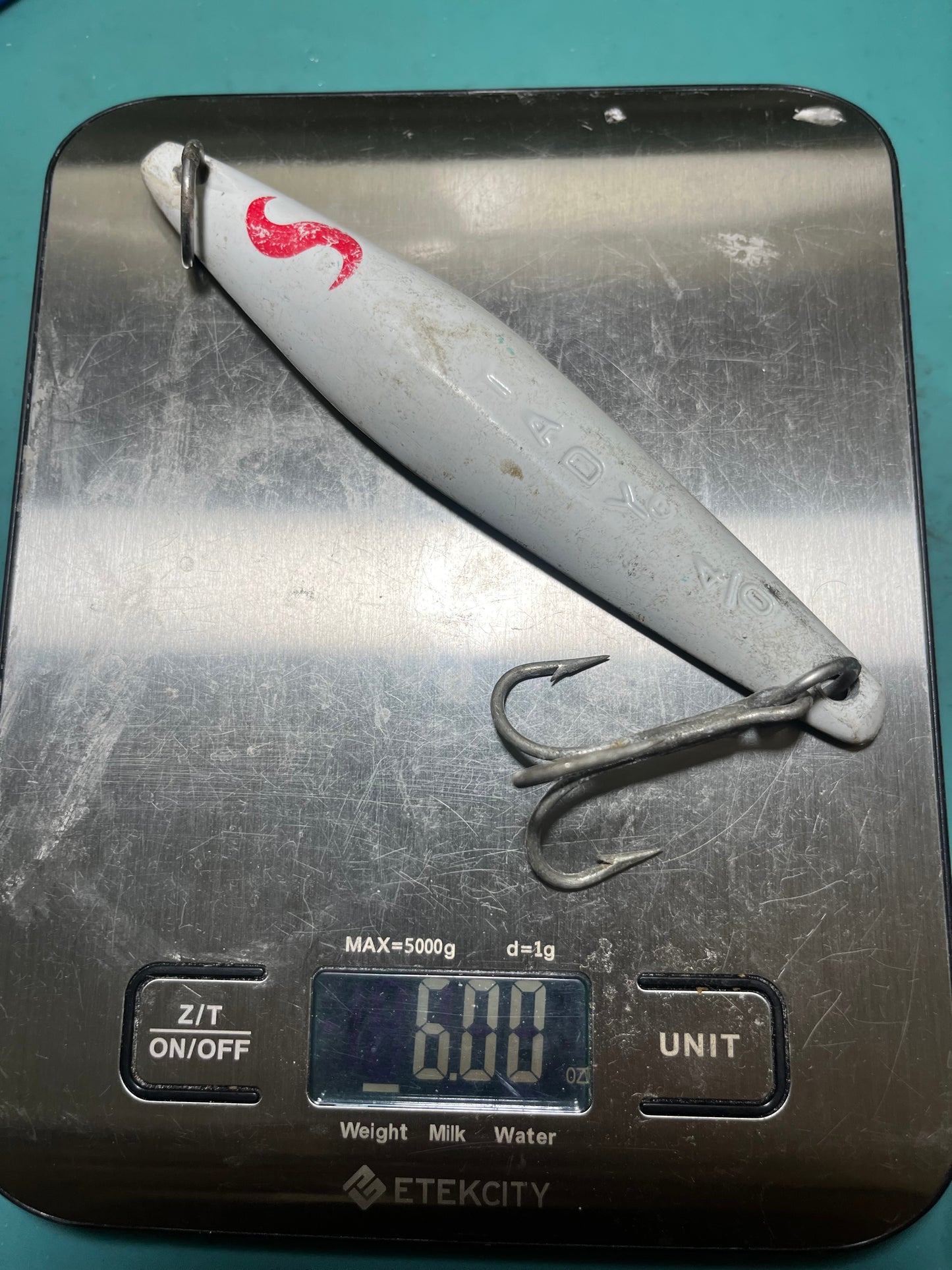 Surface Irons and Yo-Yo Jigs (Salas, Tady, Shimano, Sumo, UFO, Candybar) *USED/PREOWNED*