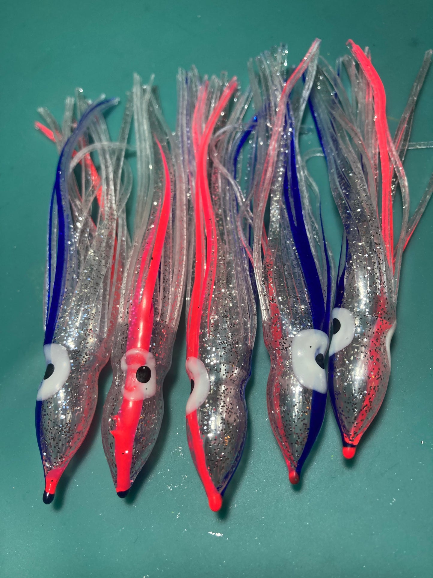 Hoochie Octopus Skirts Lure,30pieces Soft Plastic Squid Lure Trolling Bait  Jig Artificial Fishing Lure for Saltwater Bass Salmon Trout Color 9CM, Soft  Plastic Lures -  Canada